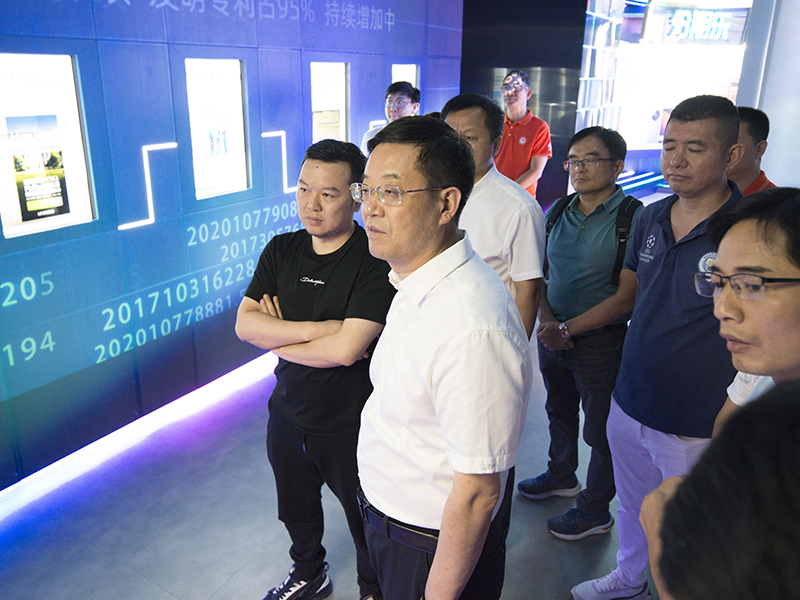 走訪深圳樂信控股有限公司.jpg 走訪深圳樂信控股有限公司.jpg